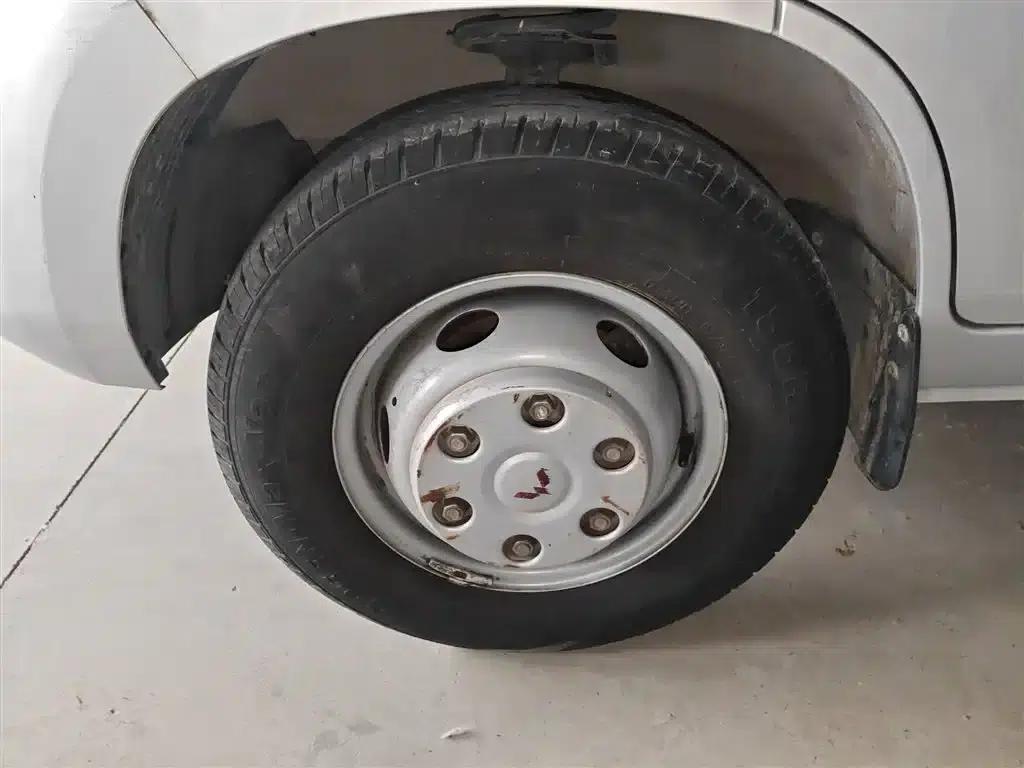Wuling Rongguang New Truck 2021 Model 1.8L Basic Single Cab Dual Rear Wheel LJ479Q6 — миниатюра 25