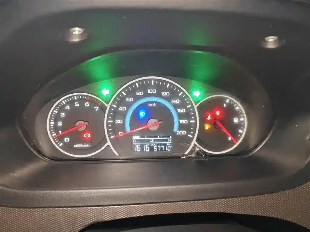 Wuling Rongguang New Truck 2021 Model 1.8L Basic Single Cab Dual Rear Wheel LJ479Q6 — миниатюра 8