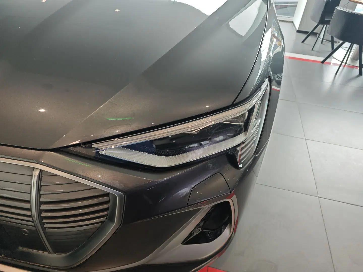 Audi e-tron 2021 50 quattro Luxury Edition — миниатюра 9