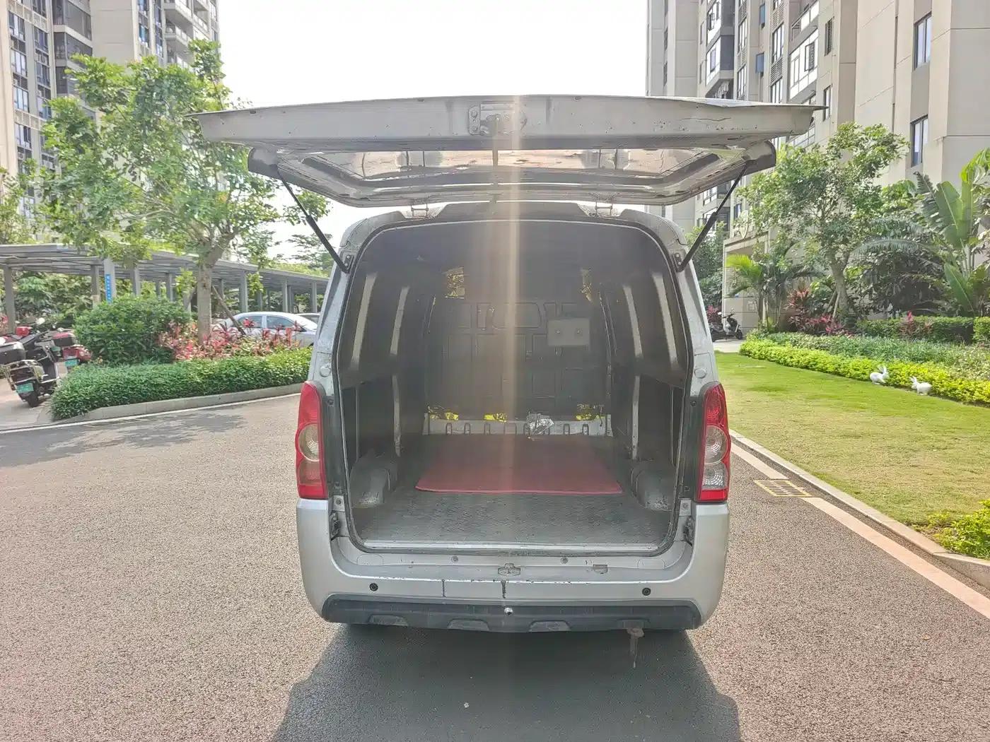 Wuling EV50 2022 Economic and Practical Model, Anchi 35.904kWh — миниатюра 13