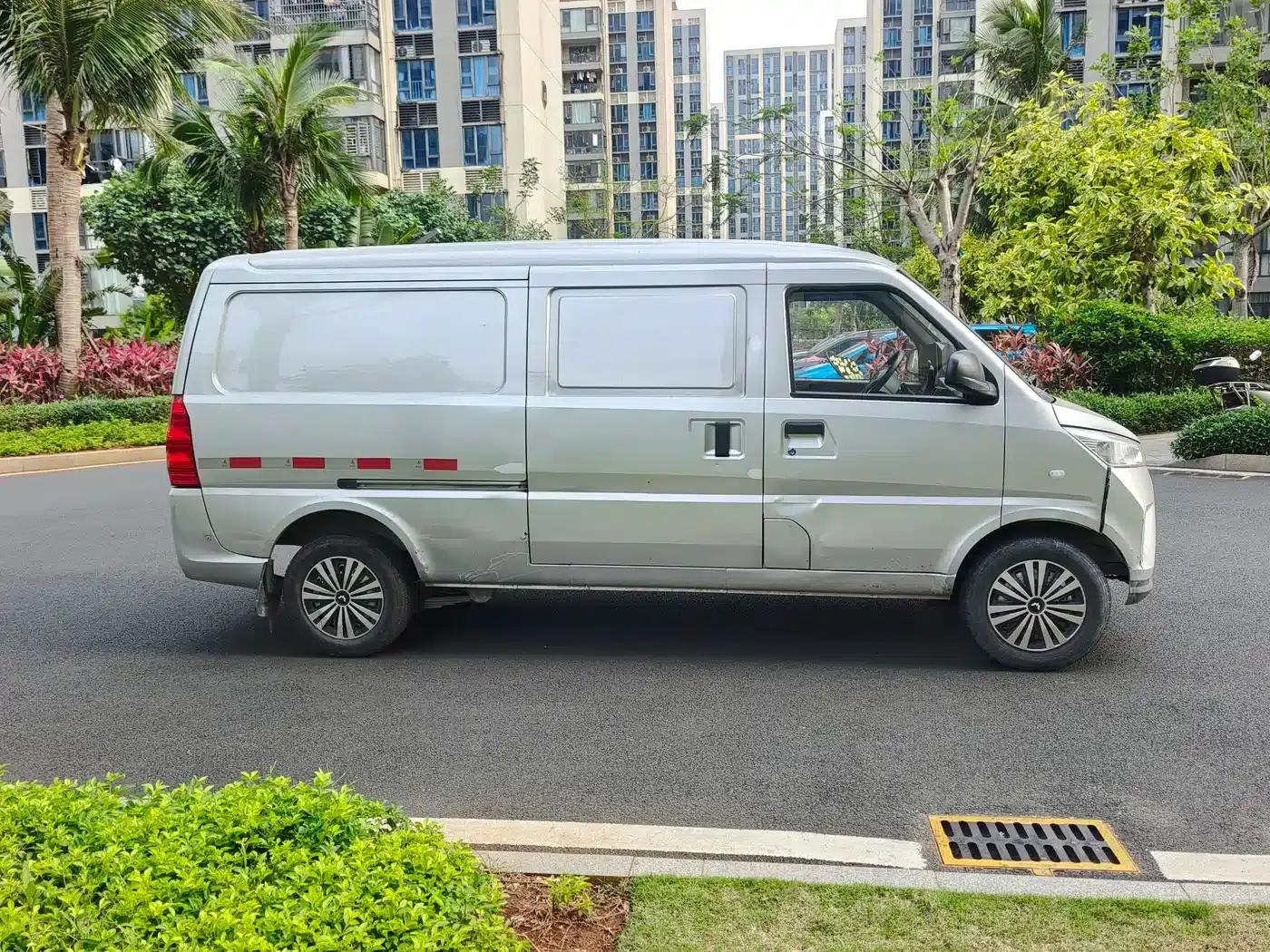 Wuling EV50 2022 Economic and Practical Model, Anchi 35.904kWh — миниатюра 4