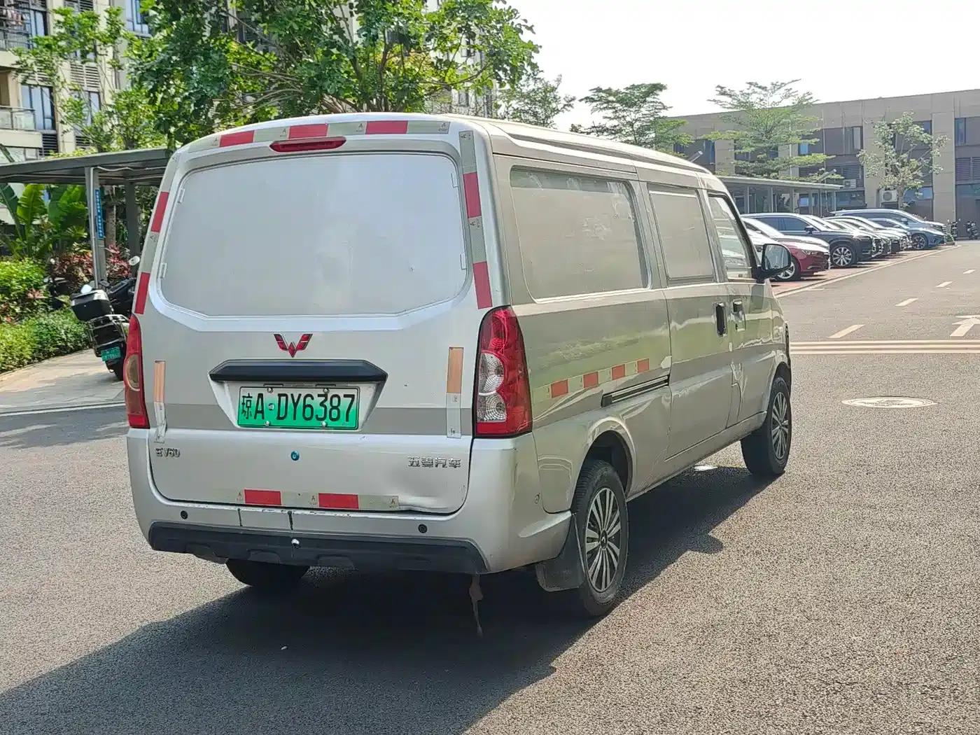 Wuling EV50 2022 Economic and Practical Model, Anchi 35.904kWh — миниатюра 5