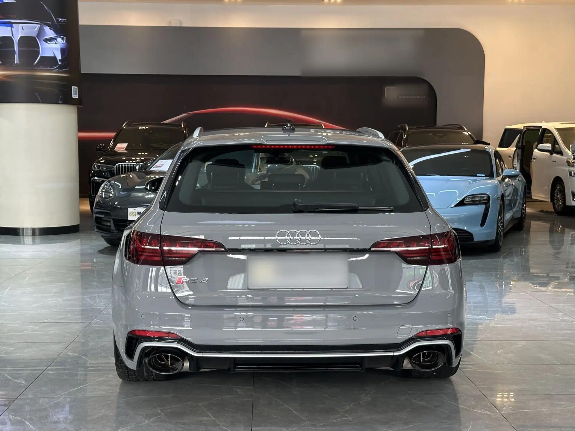 Audi RS 4 2023 RS4 Avant Standard Edition — миниатюра 5