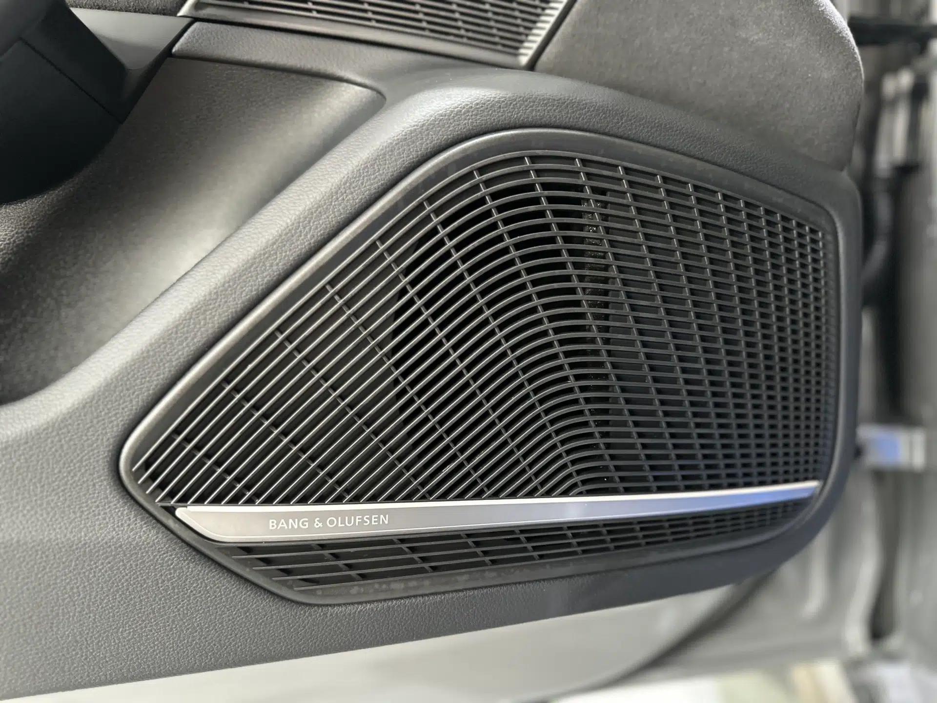 Audi RS 4 2023 RS4 Avant Standard Edition — миниатюра 10