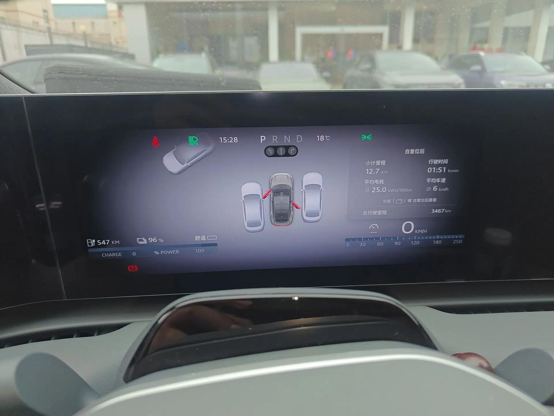 Audi E5 Sportback 2026 Pioneer Plus Model — миниатюра 12