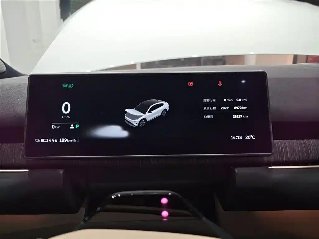 NIO EC7 2023 model 75kWh — миниатюра 8