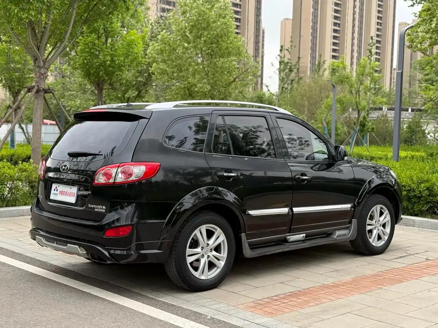 Santa Fe Classic 2010 2.4 Luxury Edition 7-Seat 4WD — миниатюра 17