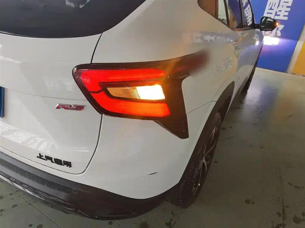 2022 Geely Xingmairo 1.5T CVT RS Bee Edition — миниатюра 8