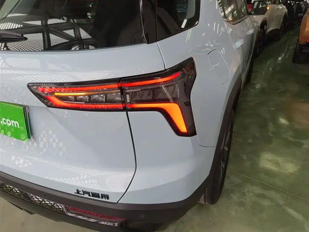 2024 Chevrolet Equinox Plus 102km RS Ultimate Edition — миниатюра 8