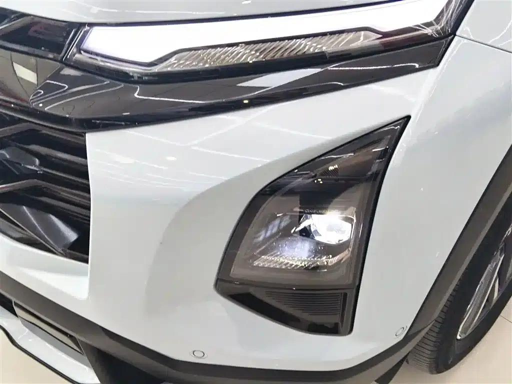 2024 Chevrolet Equinox Plus 102km RS Ultimate Edition — миниатюра 24