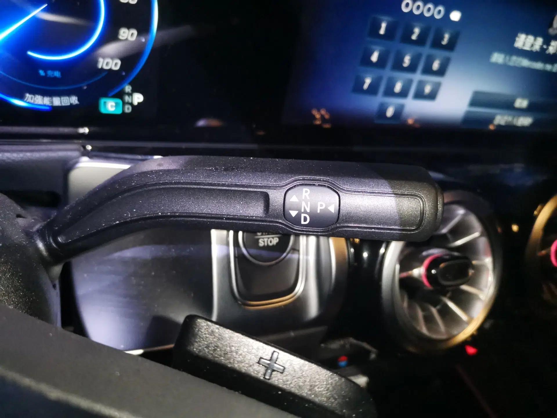 Mercedes-Benz EQB 2025 EQB 260 — миниатюра 15