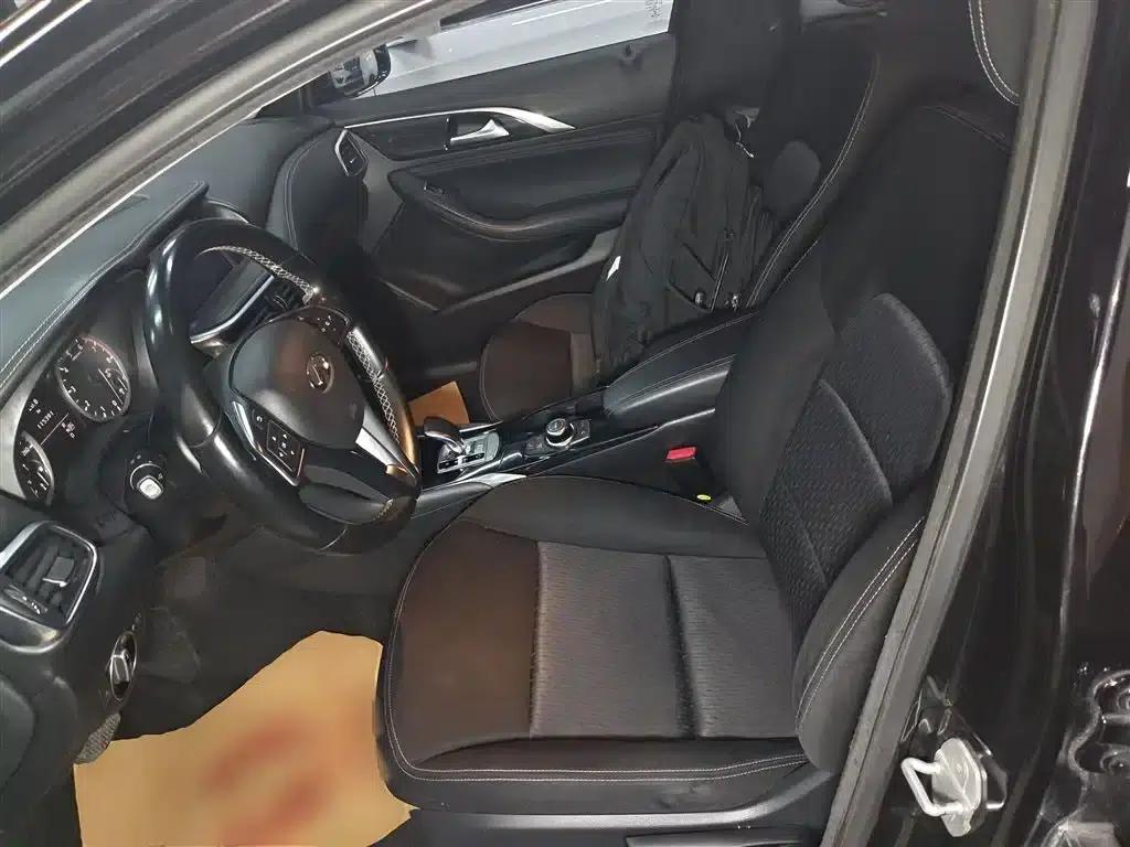 Infiniti QX30 2017 1.6T 2WD Fashion Edition — миниатюра 14