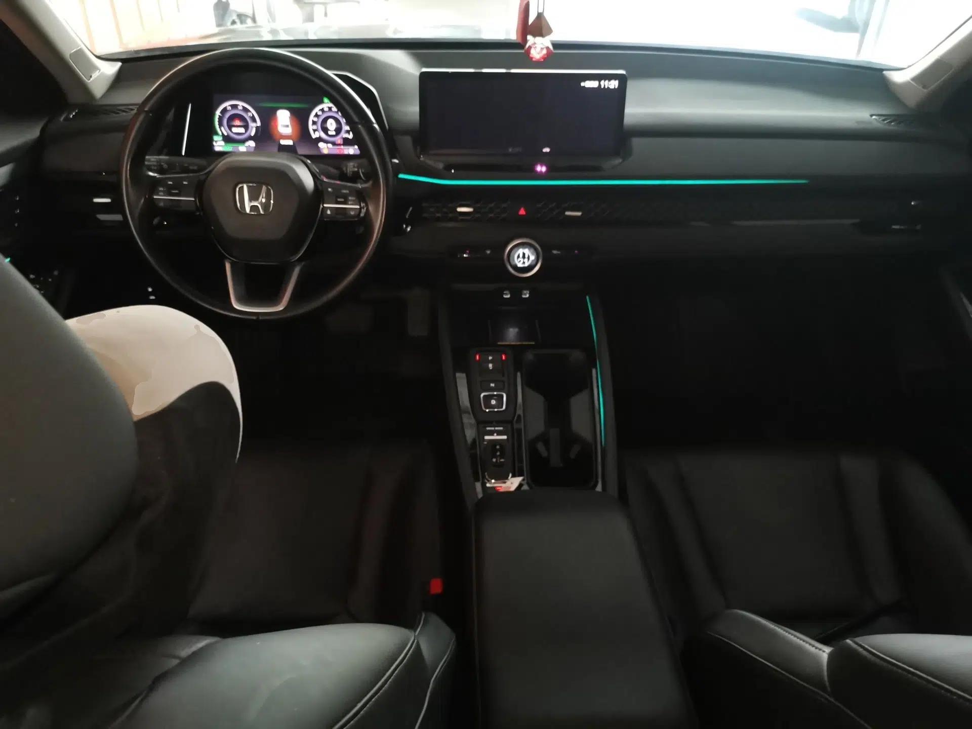 Honda Accord New Energy 2023 2.0L ePHEV Prestige Edition — миниатюра 13