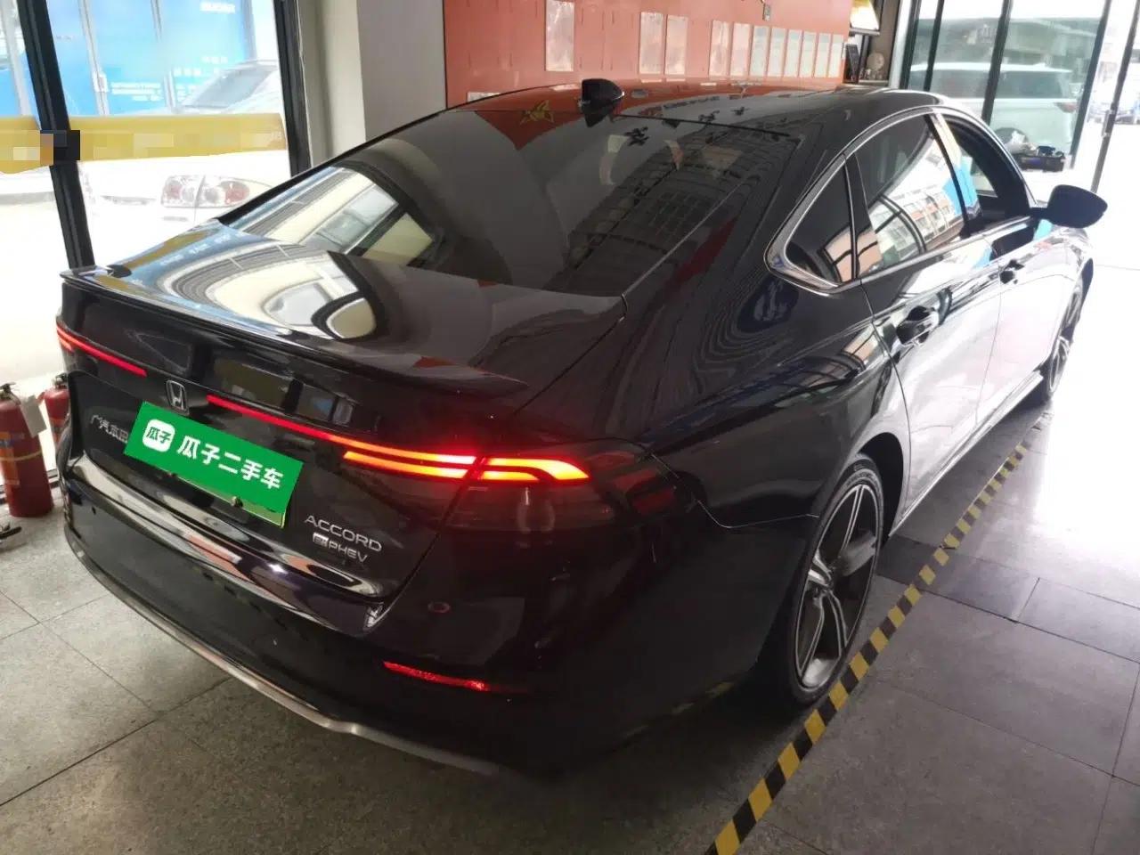 Honda Accord New Energy 2023 2.0L ePHEV Prestige Edition — миниатюра 6