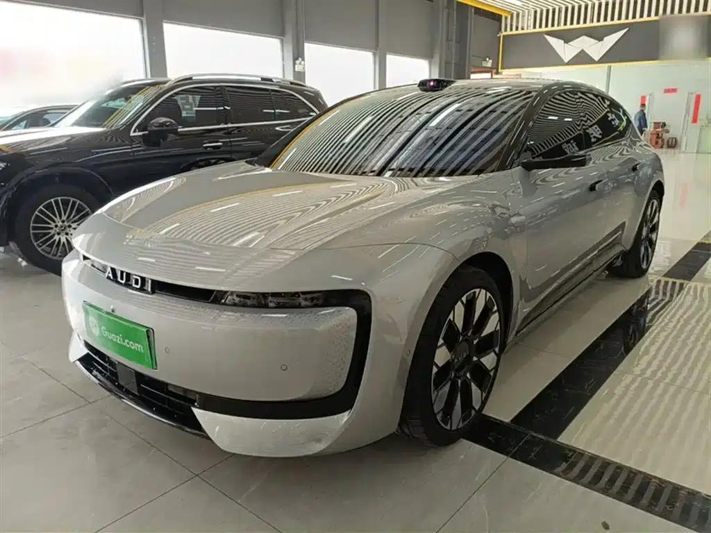 Audi E5 Sportback 2026 Flagship quattro — миниатюра 2