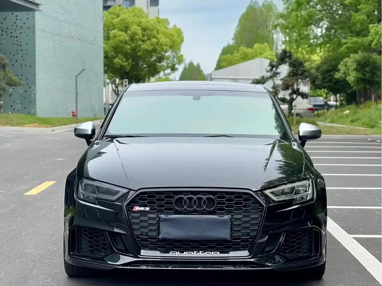 Audi RS 3 2017 RS 3 2.5T Limousine — миниатюра 1