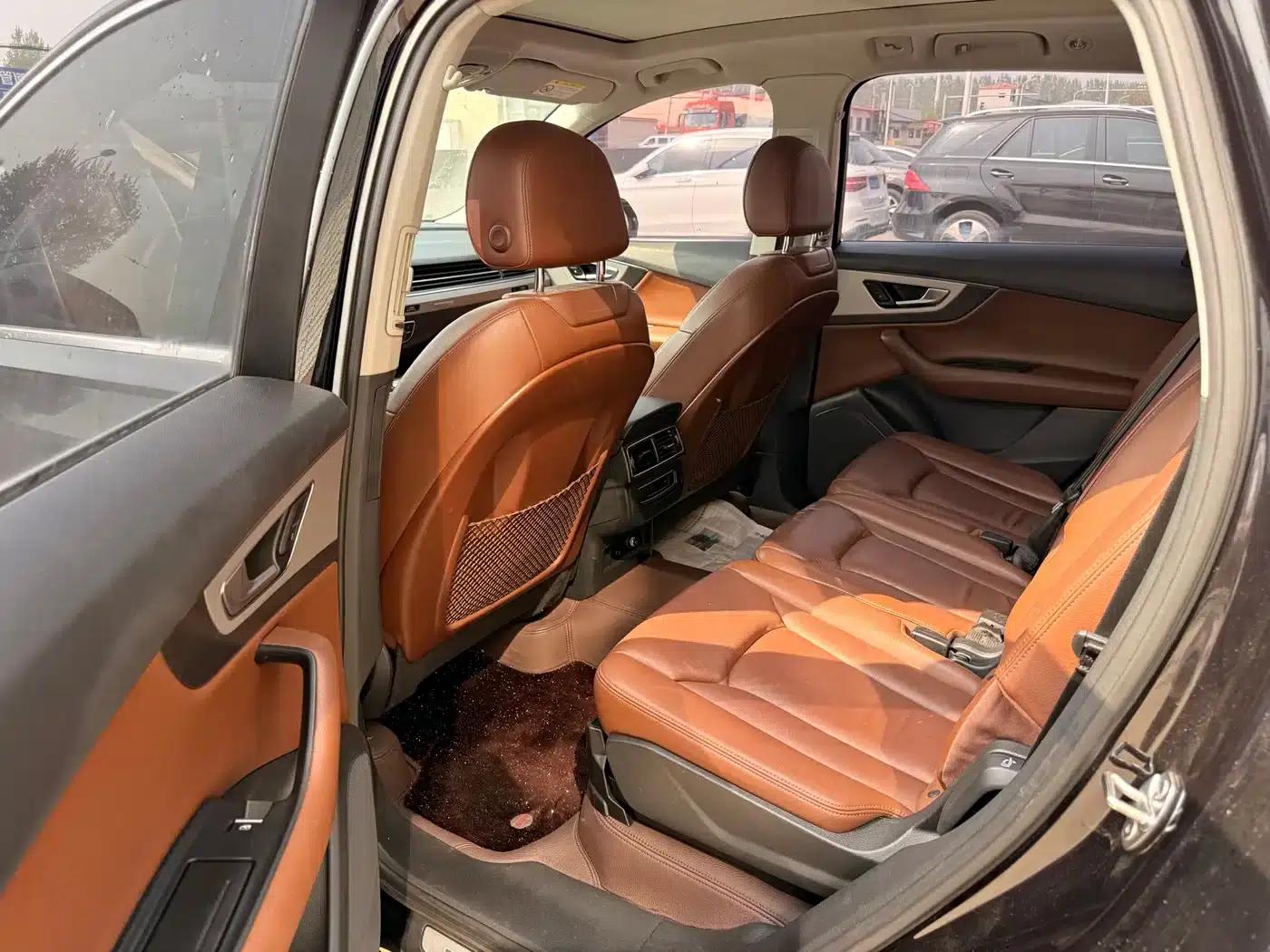 Audi Q7 PHEV 2019 55 e-tron — миниатюра 5
