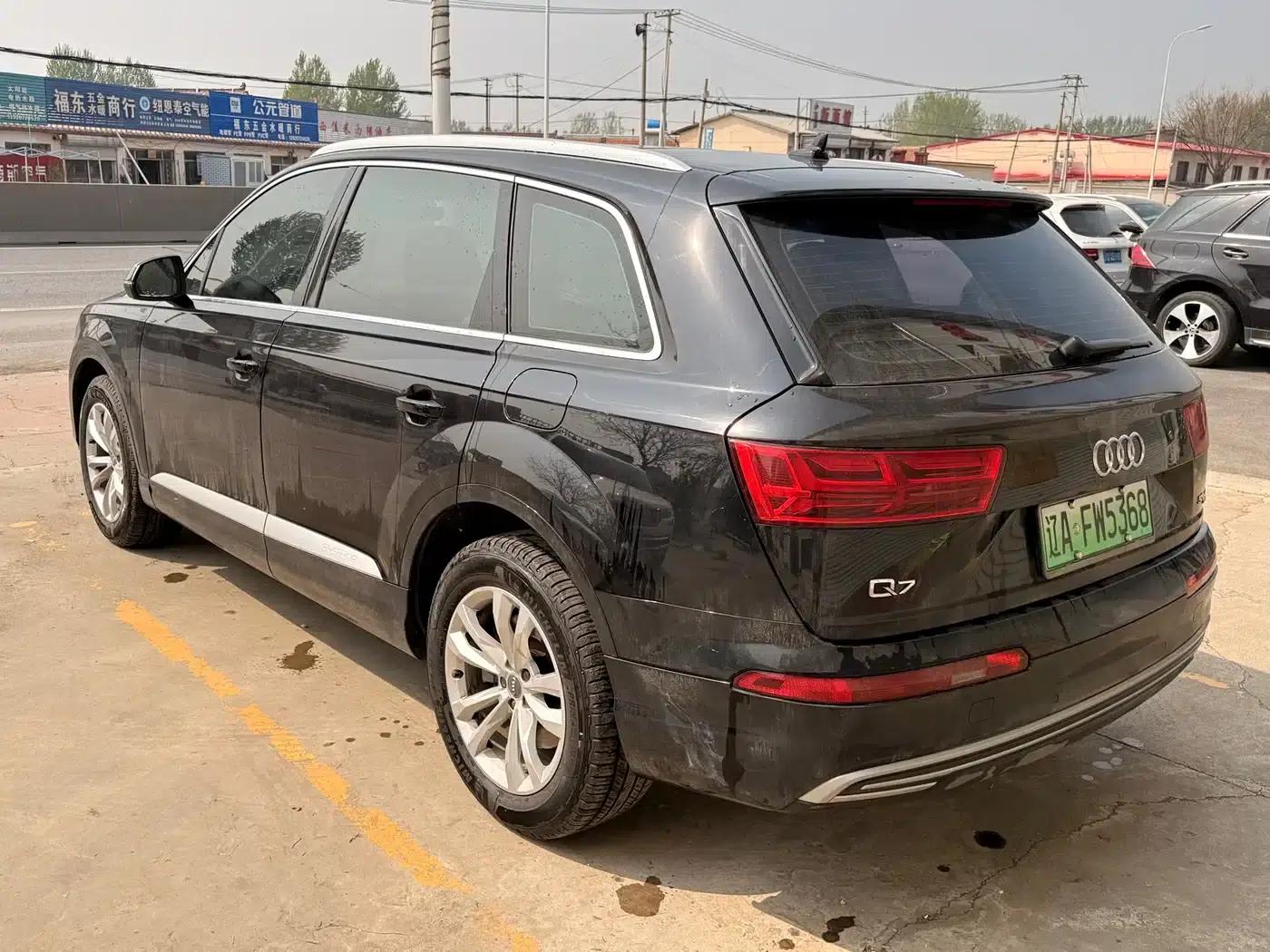Audi Q7 PHEV 2019 55 e-tron — миниатюра 7