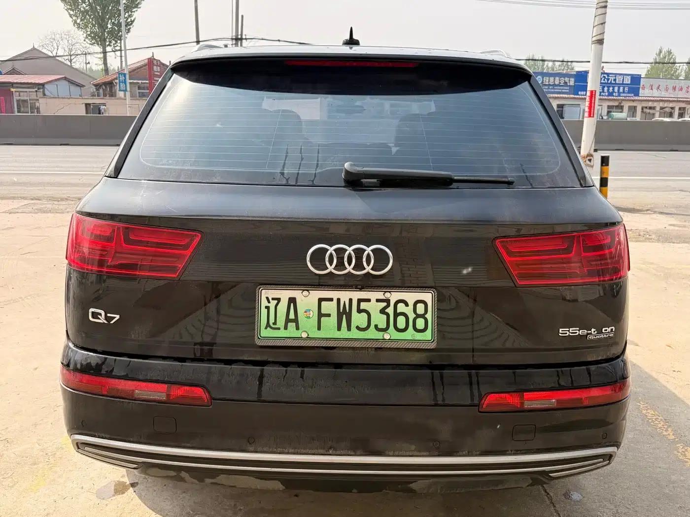 Audi Q7 PHEV 2019 55 e-tron — миниатюра 8