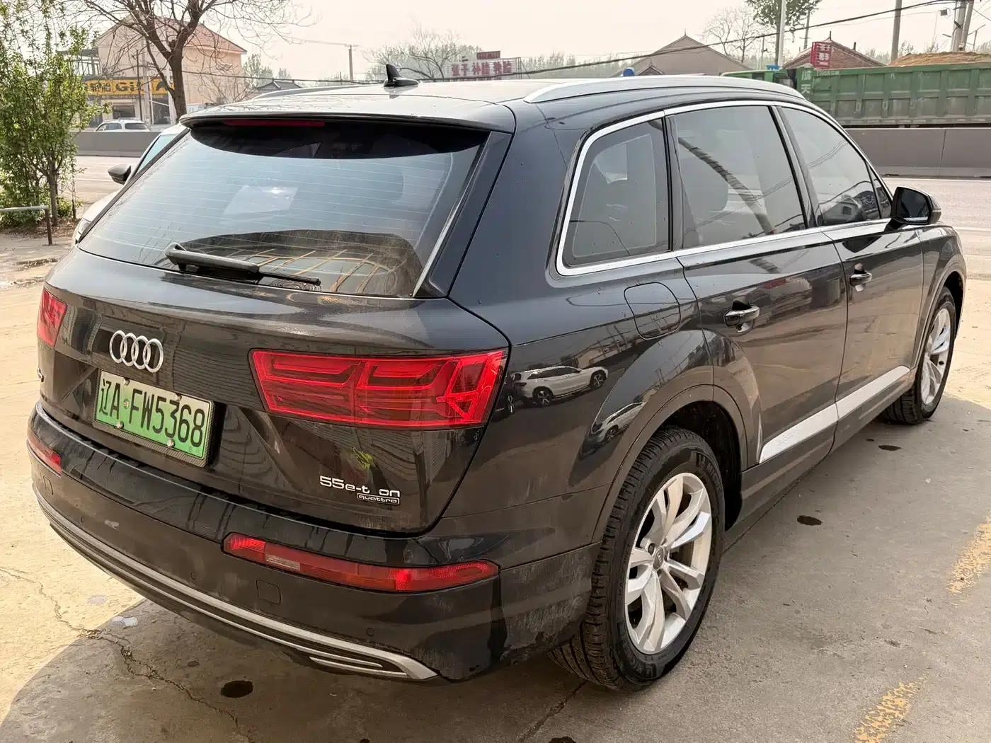 Audi Q7 PHEV 2019 55 e-tron — миниатюра 9