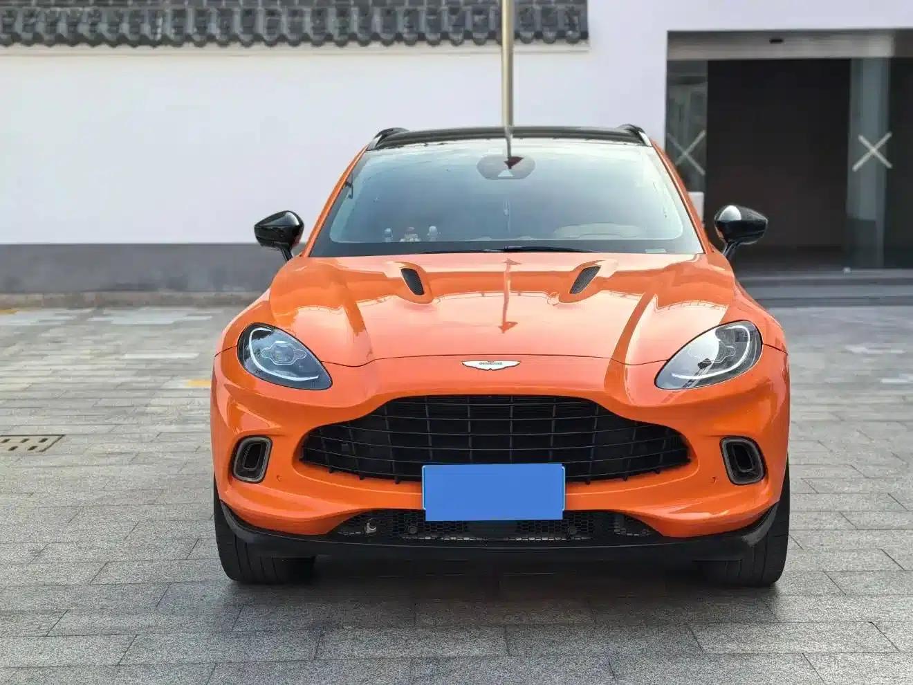 2022 Aston Martin DBX 4.0T V8 — миниатюра 2