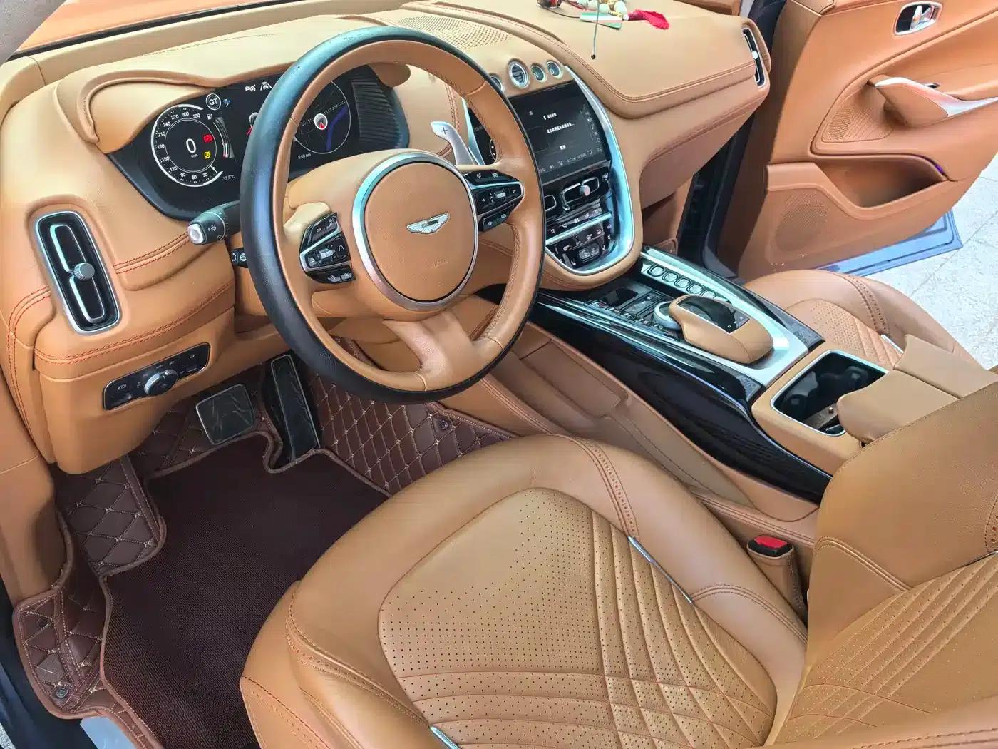 2022 Aston Martin DBX 4.0T V8 — миниатюра 30