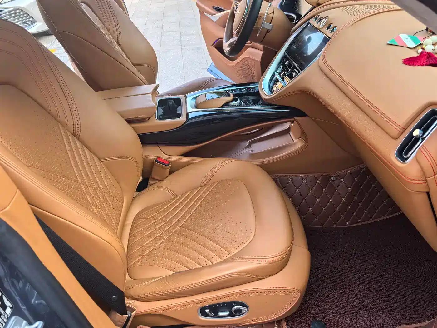 2022 Aston Martin DBX 4.0T V8 — миниатюра 41