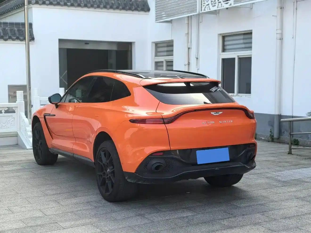 2022 Aston Martin DBX 4.0T V8 — миниатюра 42