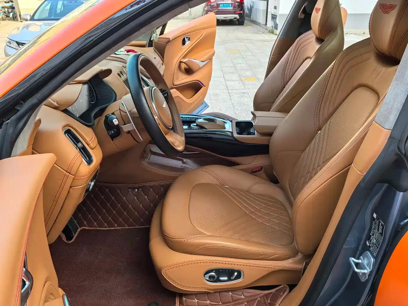2022 Aston Martin DBX 4.0T V8 — миниатюра 7