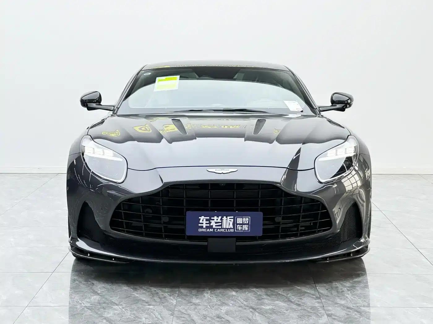 Aston Martin DB12 2025 4.0T V8 Coupe — миниатюра 2