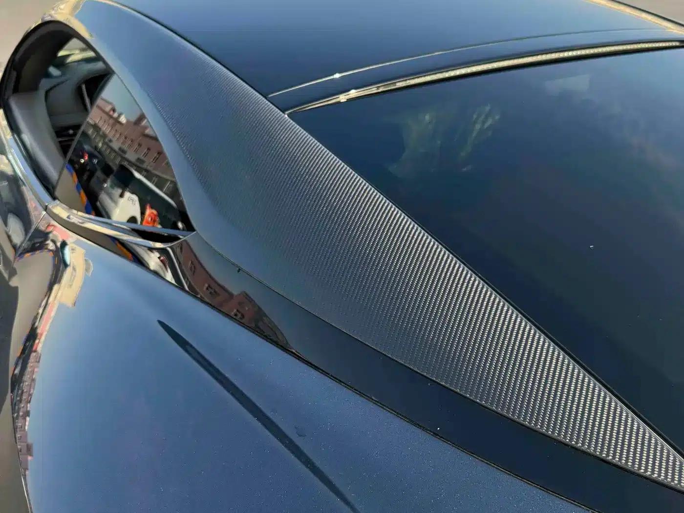 Aston Martin DB12 2025 4.0T V8 Coupe — миниатюра 13