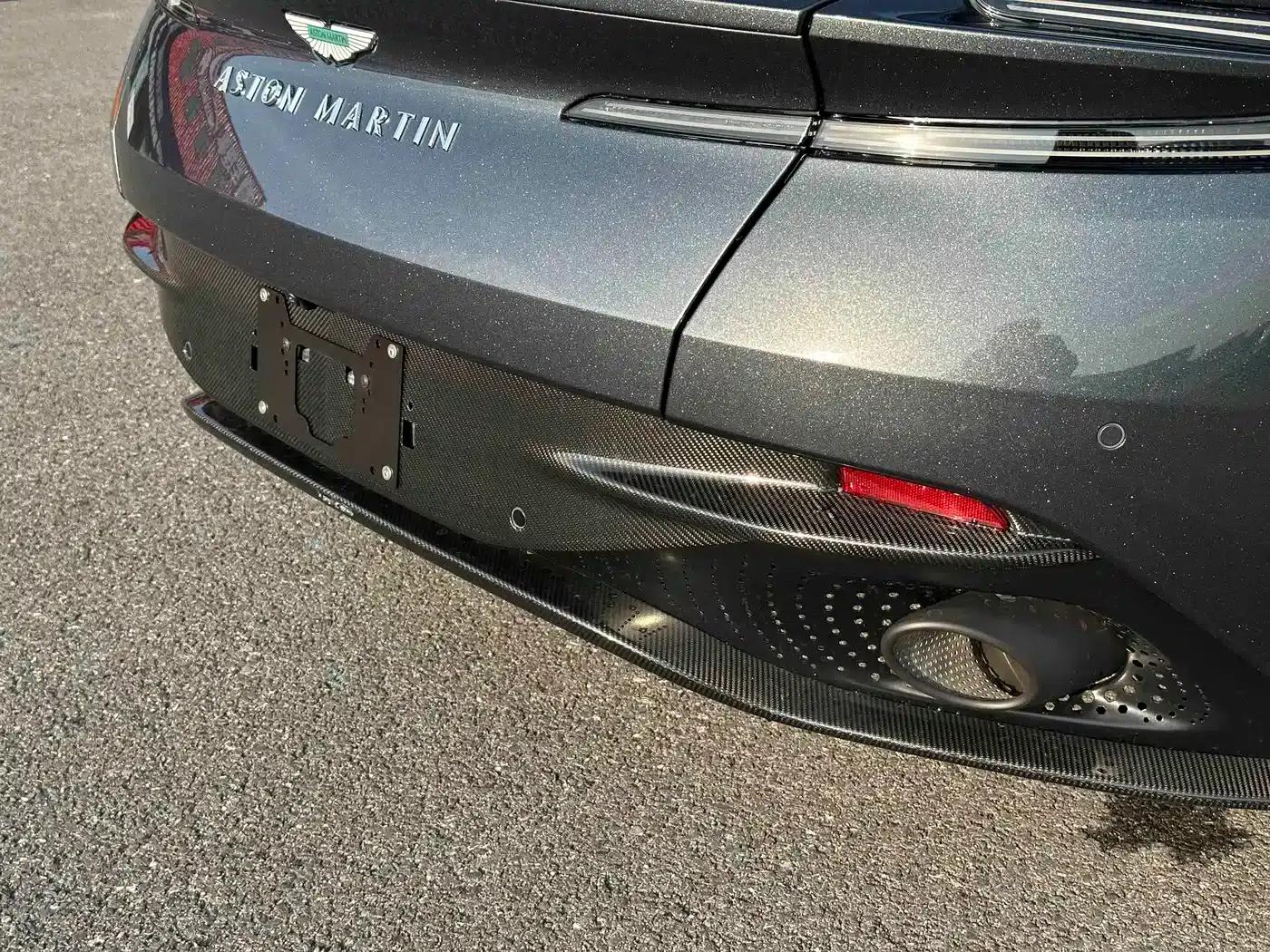 Aston Martin DB12 2025 4.0T V8 Coupe — миниатюра 16