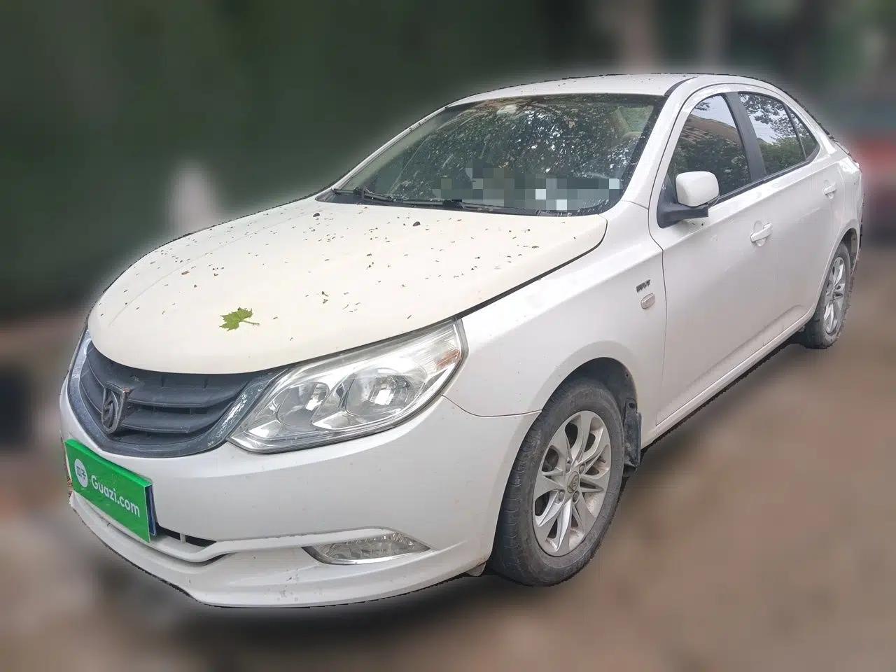 Baojun 630 2014 1.5L manual standard version — миниатюра 1