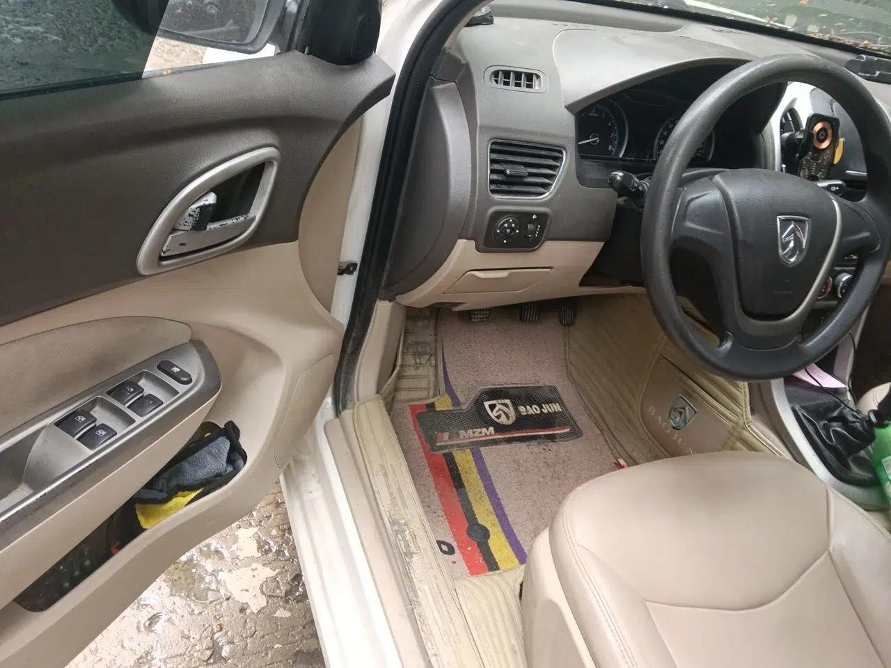 Baojun 630 2014 1.5L manual standard version — миниатюра 17