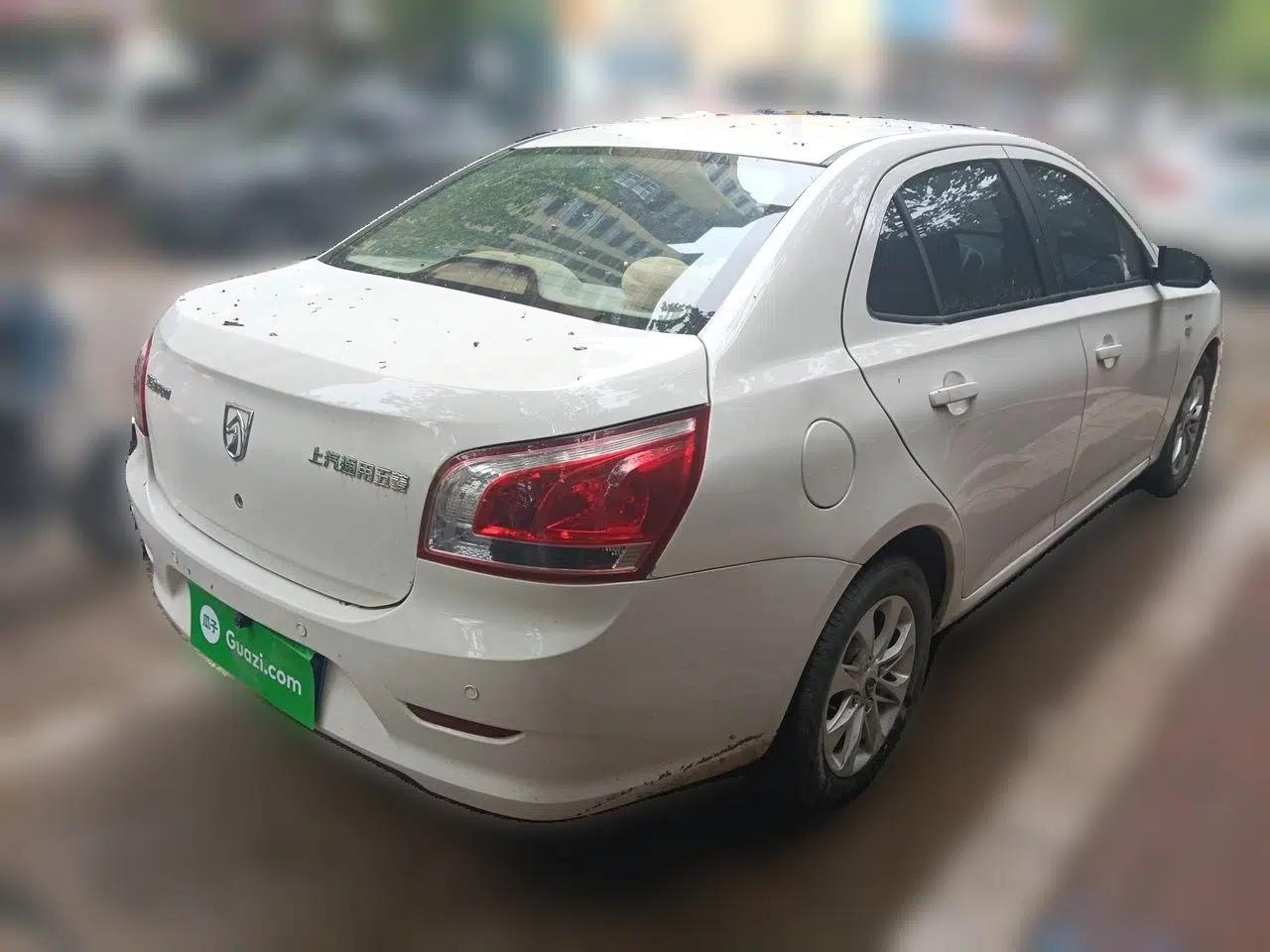 Baojun 630 2014 1.5L manual standard version — миниатюра 6