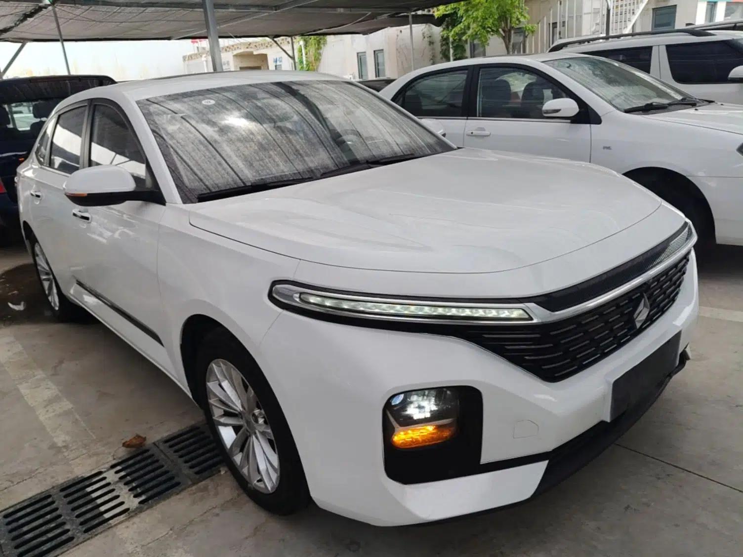 Baojun RC-5 2020 1.5T CVT Smart Luxury Edition — миниатюра 3