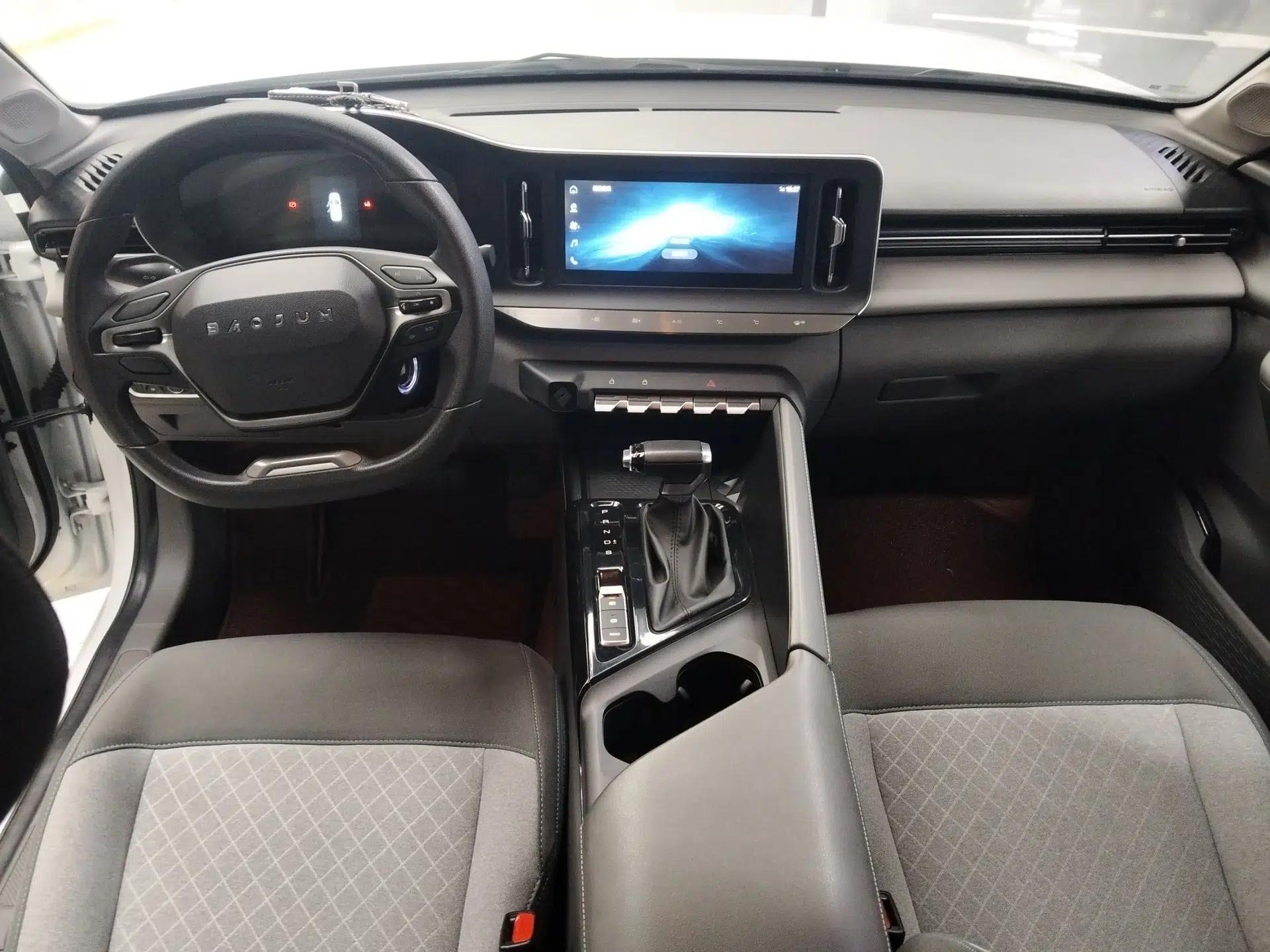Baojun RC-5 2020 1.5L CVT Smart Elite Edition — миниатюра 13