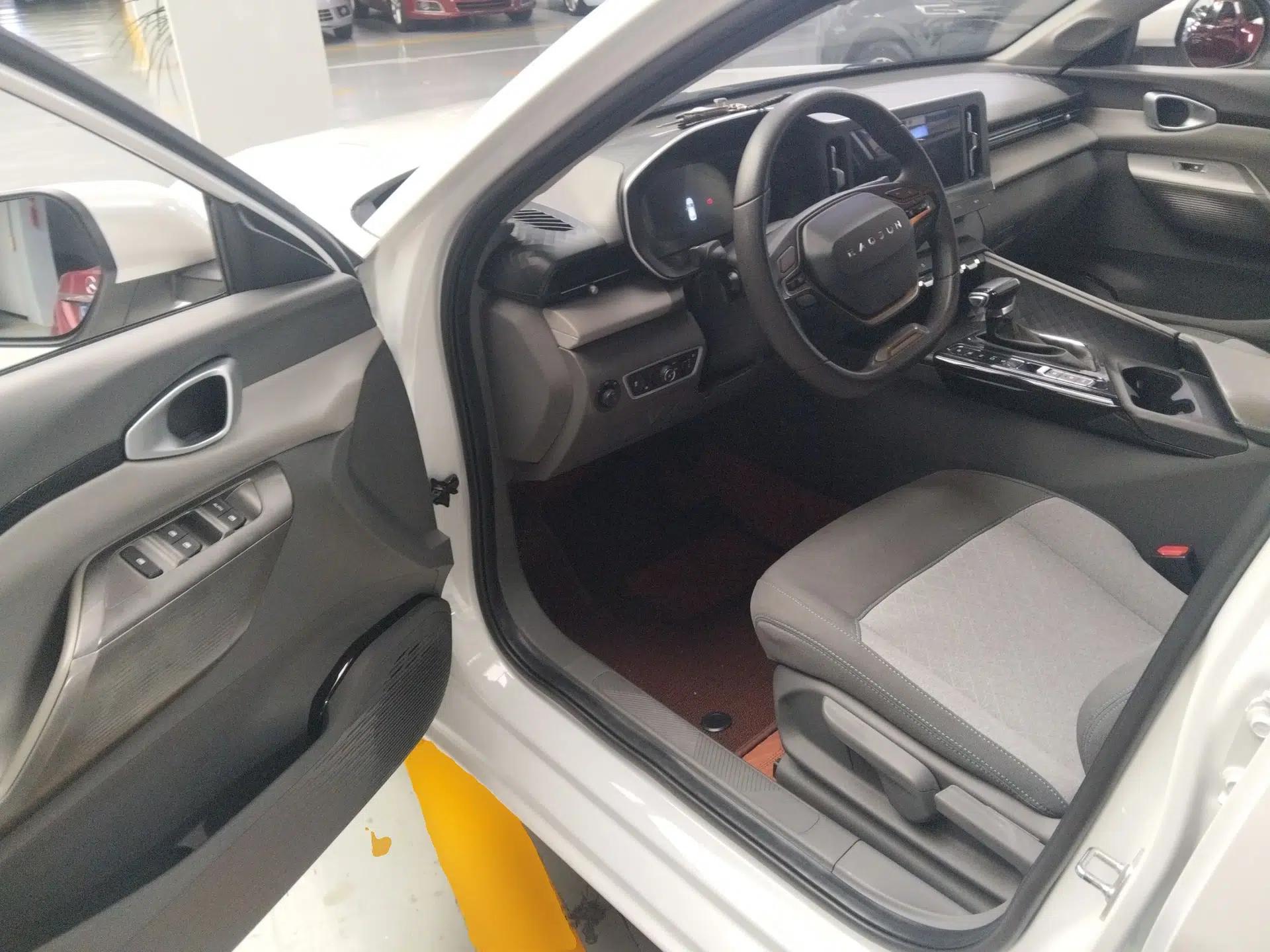 Baojun RC-5 2020 1.5L CVT Smart Elite Edition — миниатюра 19