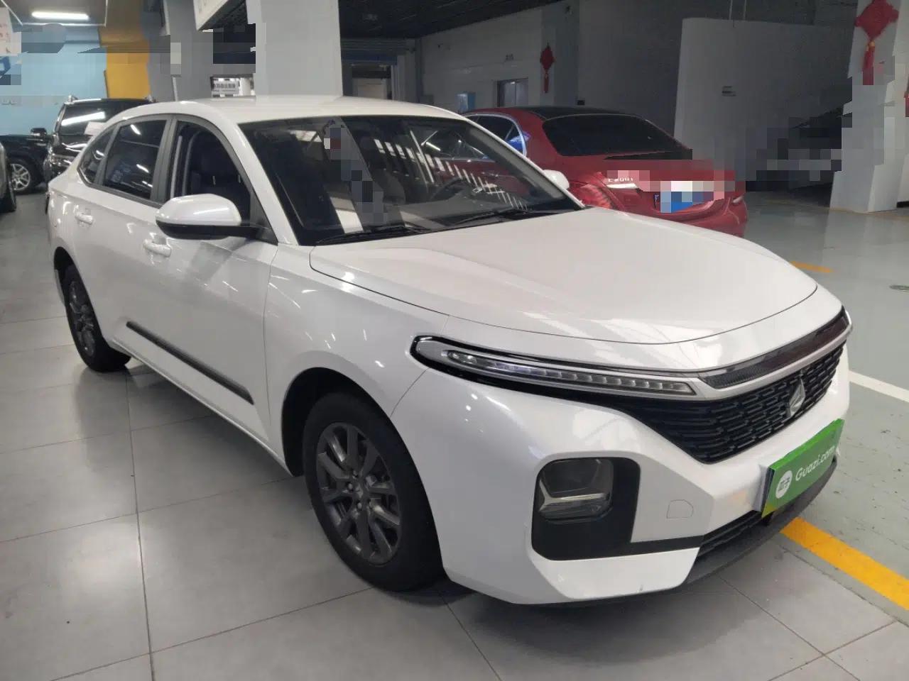 Baojun RC-5 2020 1.5L CVT Smart Elite Edition — миниатюра 3