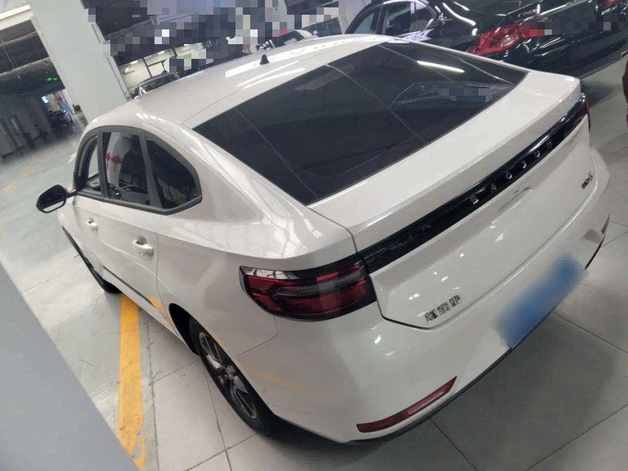 Baojun RC-5 2020 1.5L CVT Smart Elite Edition — миниатюра 4