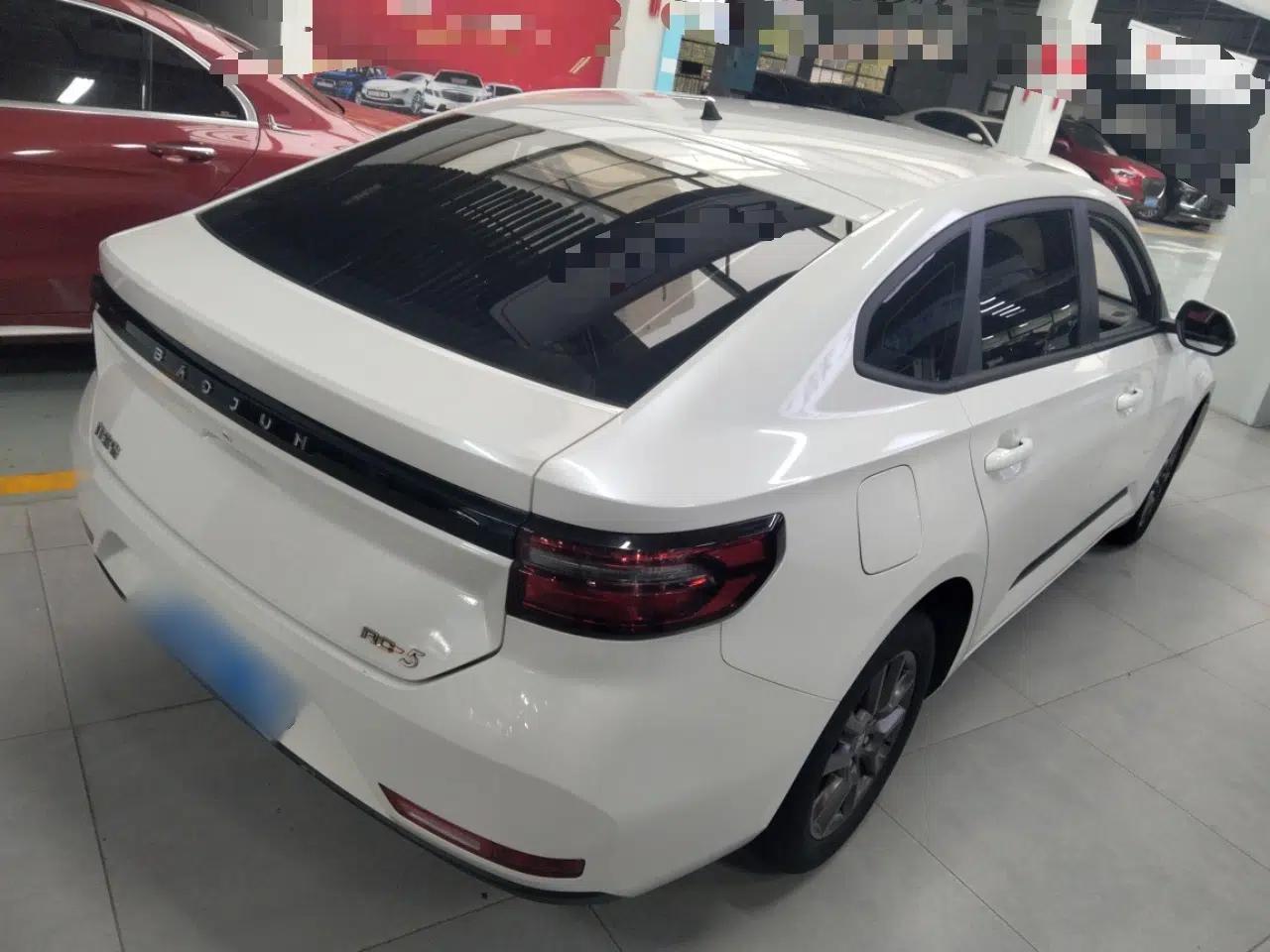 Baojun RC-5 2020 1.5L CVT Smart Elite Edition — миниатюра 6