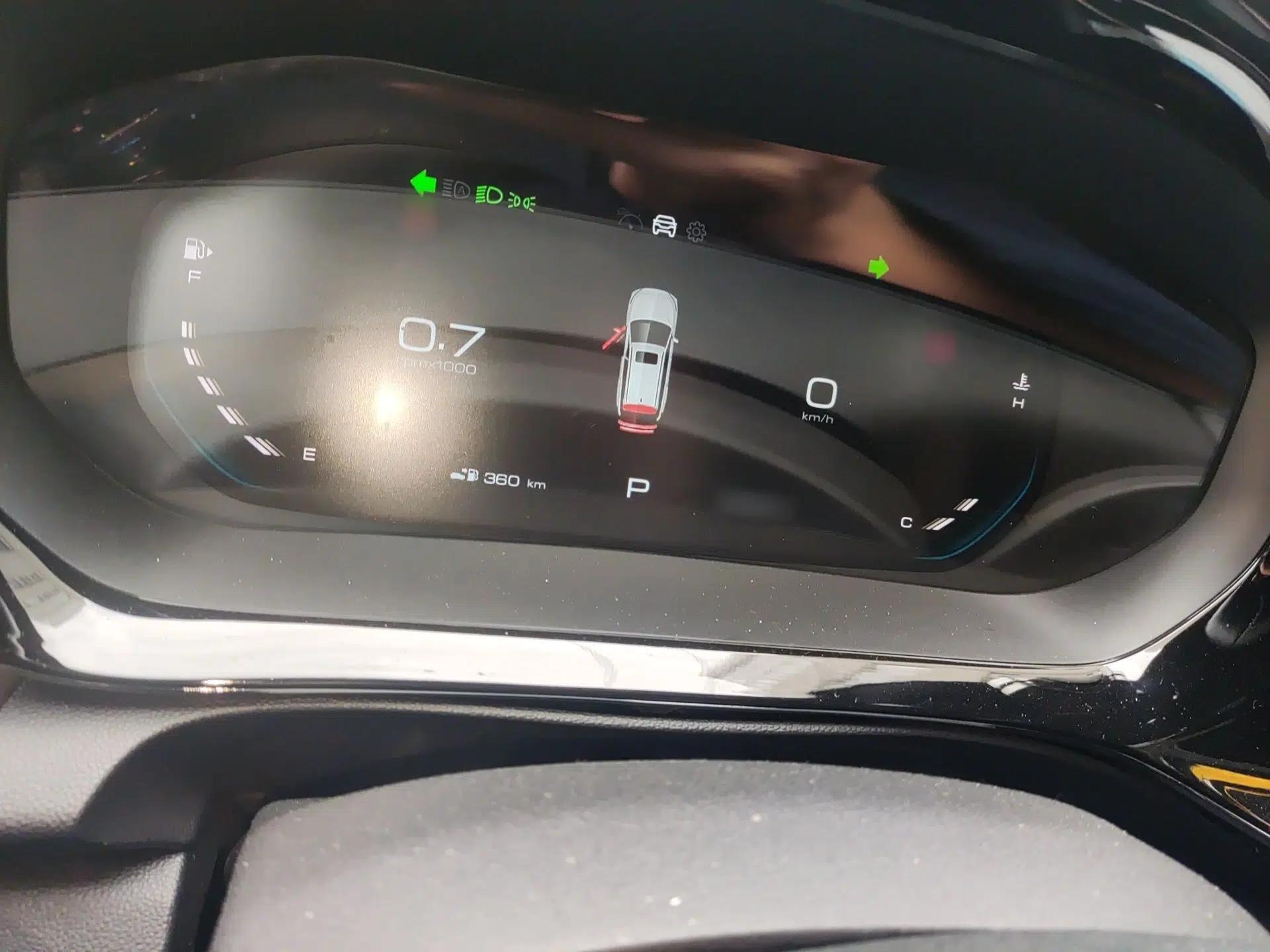 Baojun Valli 2021 1.5T Naqu Starry Sky CVT Flagship Model — миниатюра 10