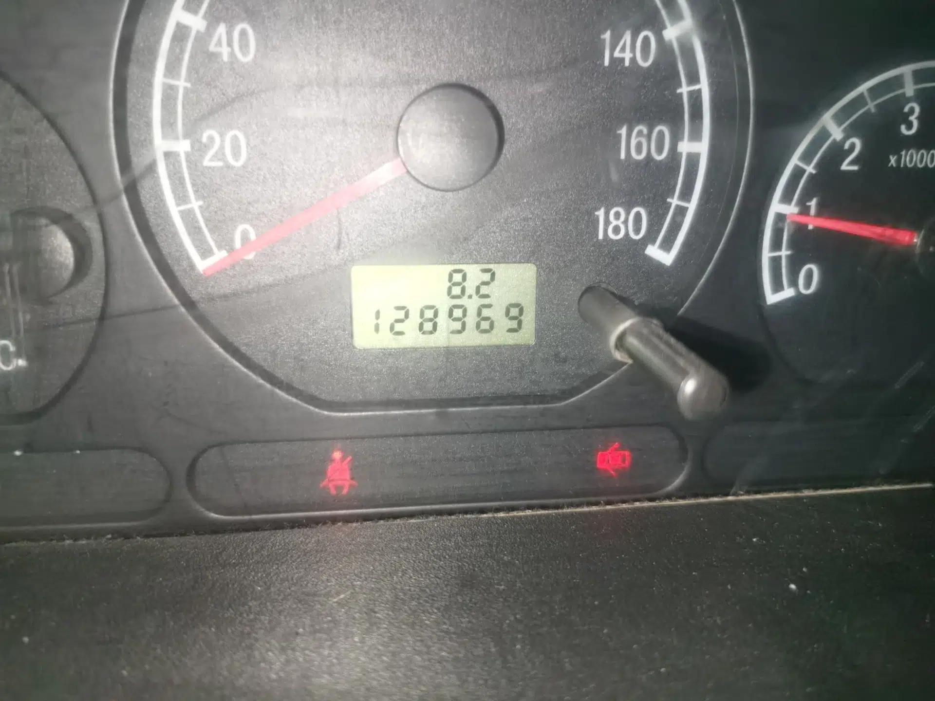 Baojun Lechi 2010 1.0L P-TEC Manual Superior Model — миниатюра 13