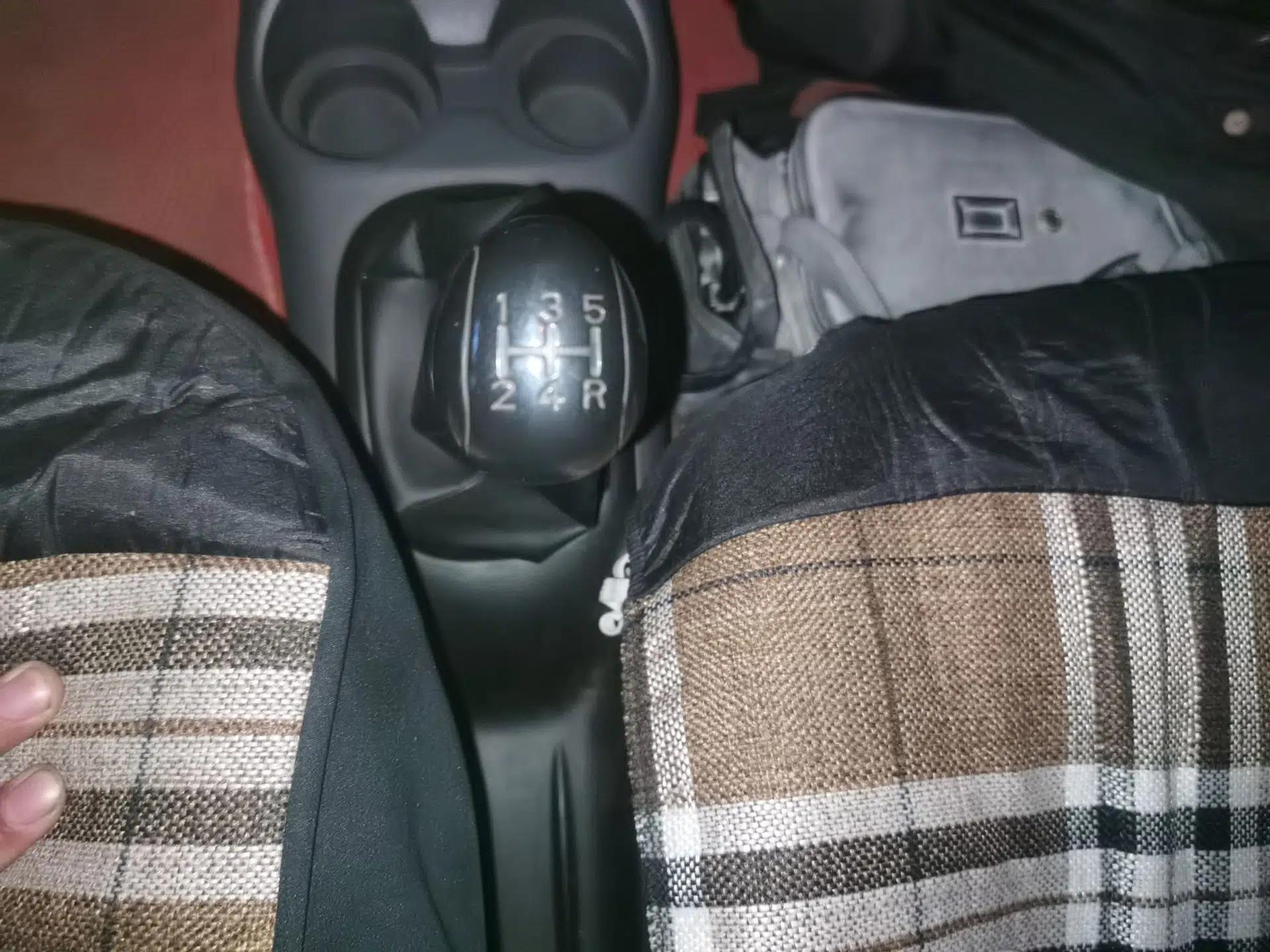 Baojun Lechi 2010 1.0L P-TEC Manual Superior Model — миниатюра 15