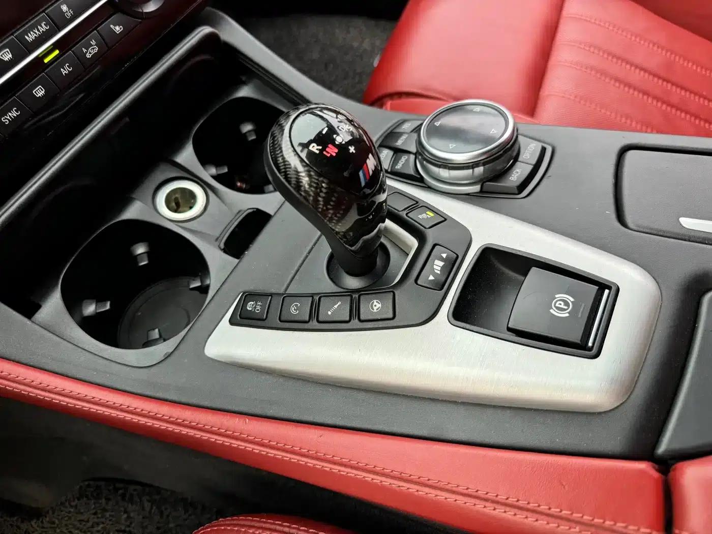 2012 BMW M5 — миниатюра 11
