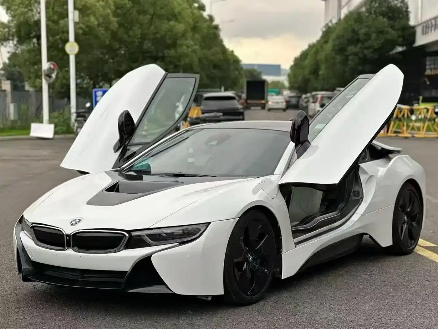 BMW i8 2014 Standard Edition — миниатюра 1