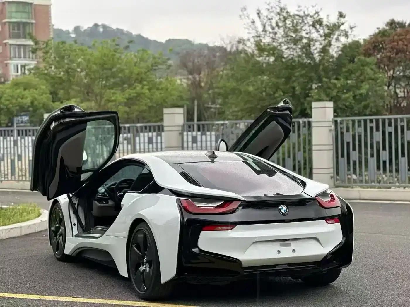BMW i8 2014 Standard Edition — миниатюра 9