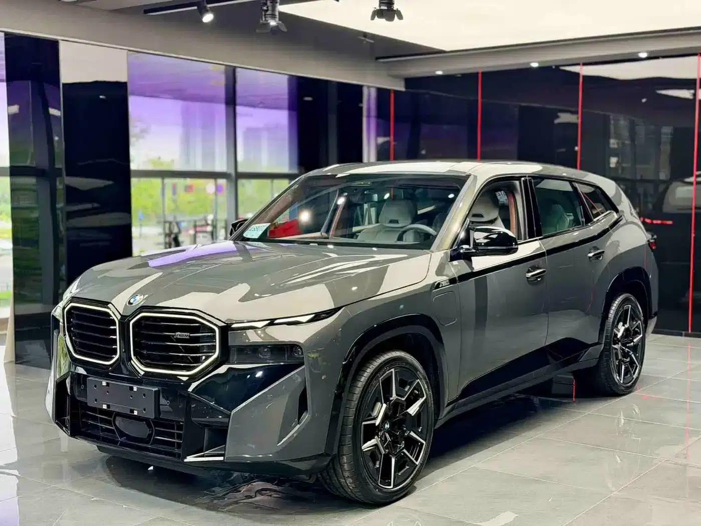 BMW XM 2023 50e — миниатюра 1