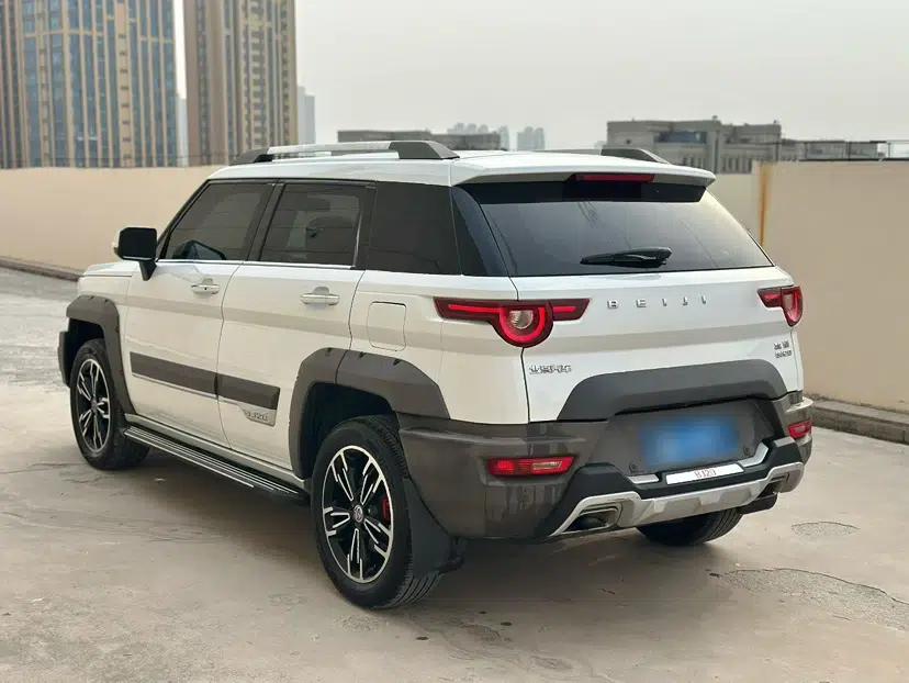 BAIC Off-Road BJ20 2016 1.5T CVT Luxury Model — миниатюра 5