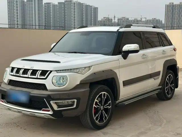BAIC Off-Road BJ20 2016 1.5T CVT Luxury Model